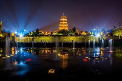 西成高鐵迎來復(fù)興號G89和G90,沿途經(jīng)過5座美麗省會,有你家鄉(xiāng)嗎?