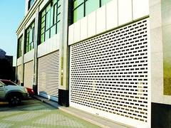 盛昌金屬制品廠質(zhì)量好的鋁合金沖孔卷簾門 臨朐盛昌金屬制品廠 和諧式拉閘門,拉閘門